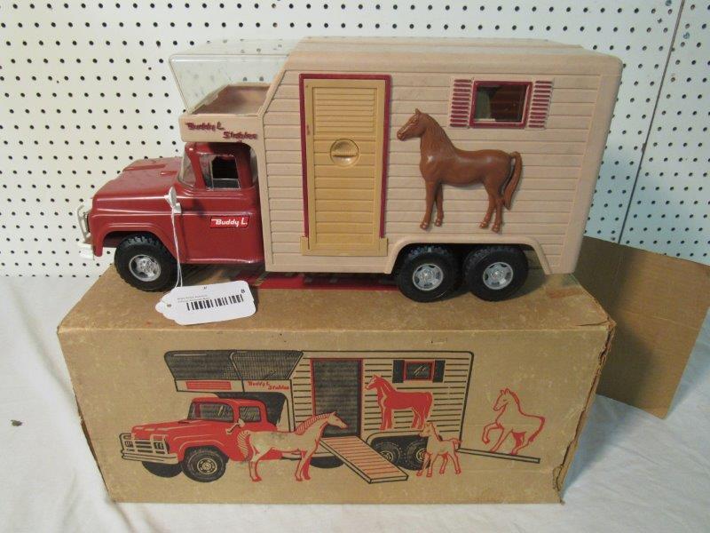 Buddy l store stables truck
