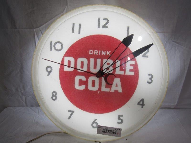 Drink Double Cola acrylic Neon clock (1 of 8)