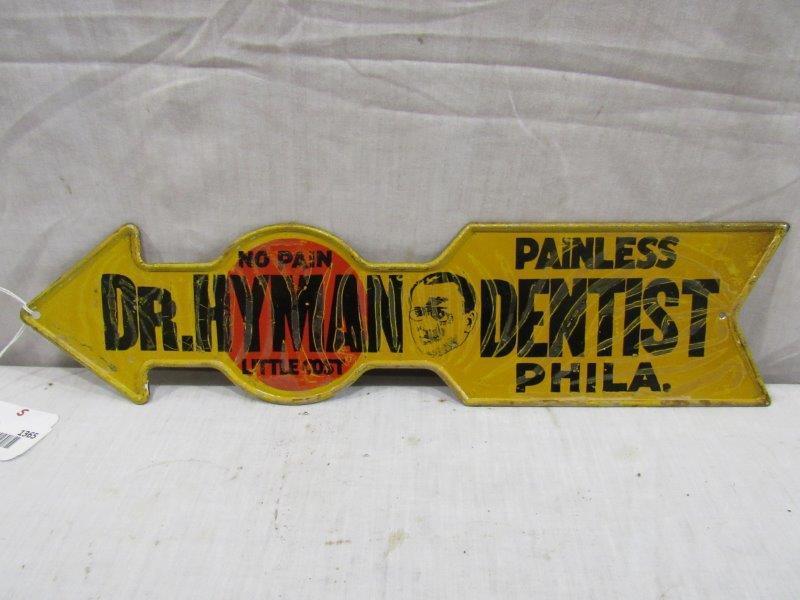 SST Dr. Hyman Dentist arrow sign (1 of 4)