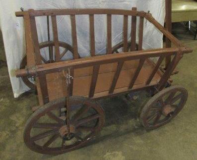 Nice primitive goat-wagon (1 of 5)