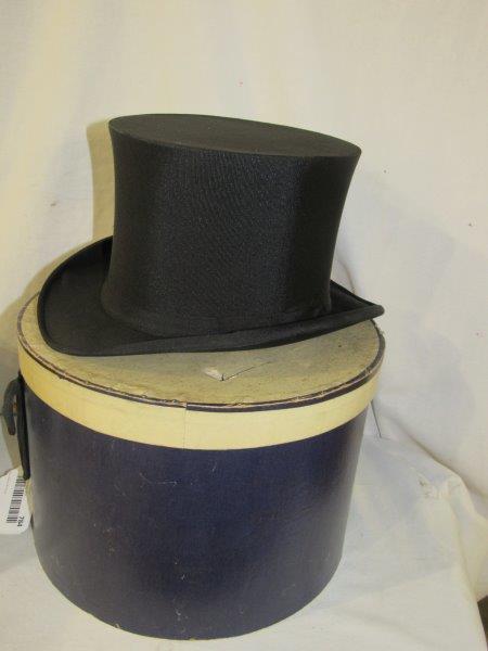 Chestergate silk top hat in box (1 of 5)