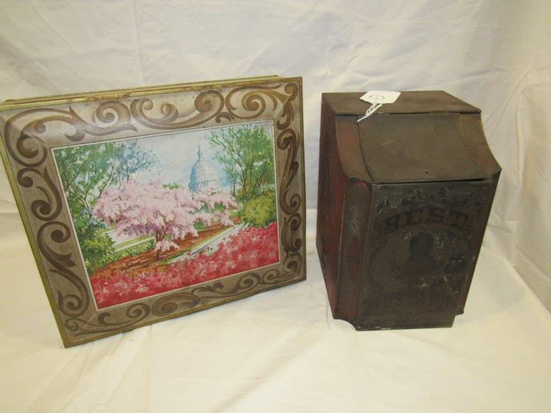 Two advertising Country Store tins (1 of 4)