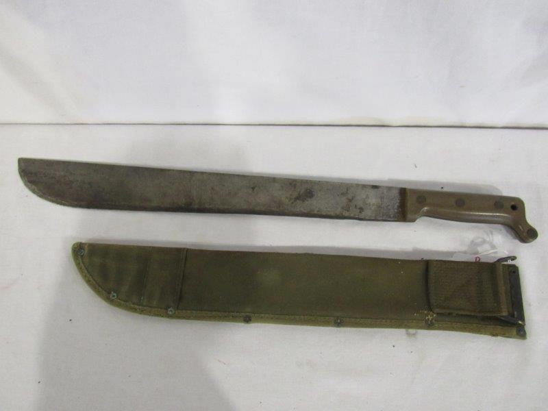U.S. military machete (1 of 6)