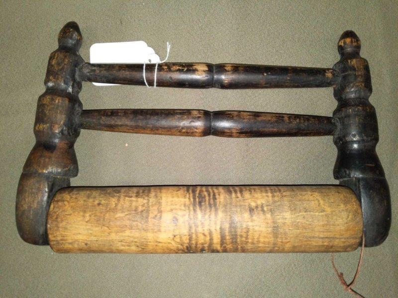 Great early double handled rolling pin (1 of 5)