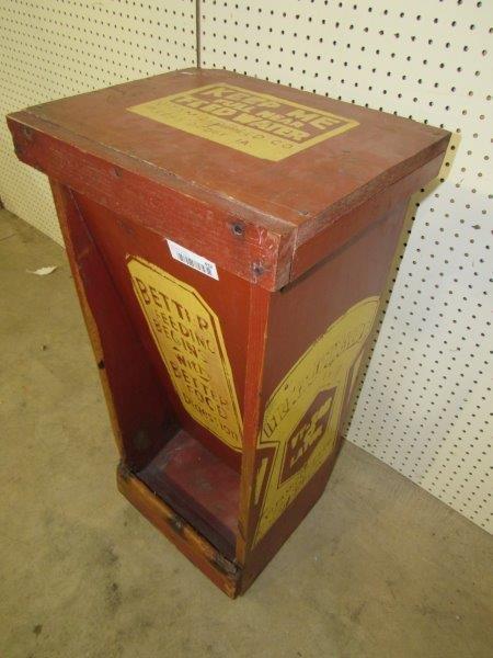 Dr. Macdonalds Vy-Tab O lator Primitive Feed bin (1 of 3)