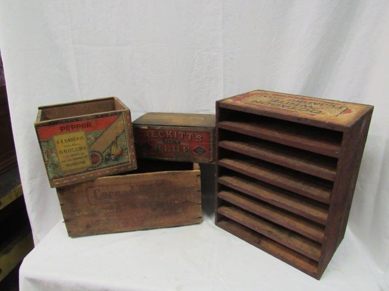 Lot of 4 wooden advertising boxes (1 of 8)