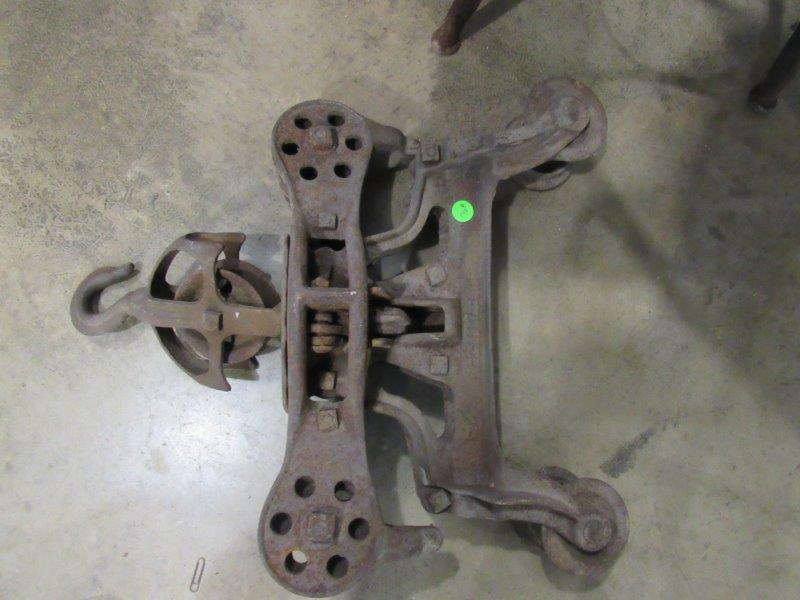 Leader hay trolley (1 of 4)