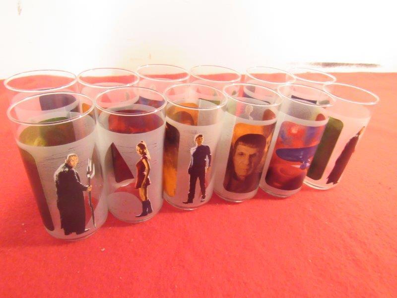 LOT OF 12- STAR TREK DRINKING GLASSES (1 of 5)