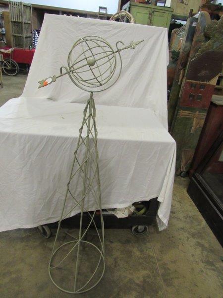 Wrought iron garden art sundial (1 of 2)