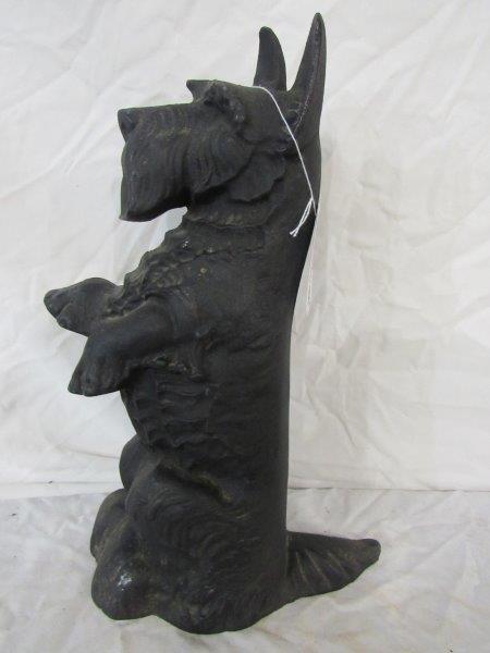 Cast iron dog doorstop: Approximately 16 in tall