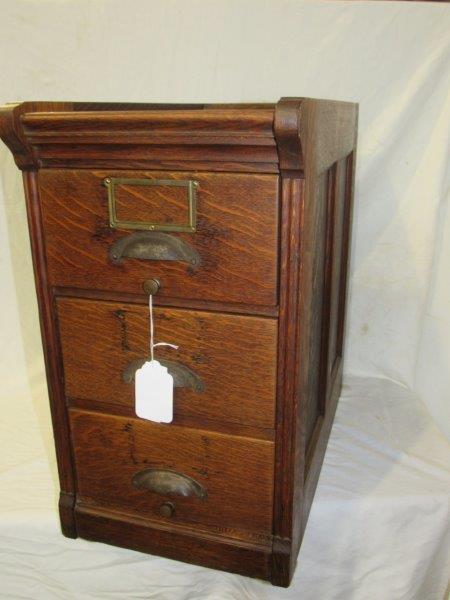Macey 4 Drawer Quarter Sawn Oak File Cabinet Aug 14 2015 Blanchards Auction Service In Ny