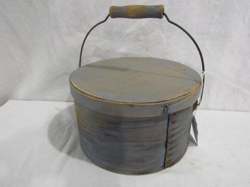 Blue painted pantry box with bail handle (1 of 2)