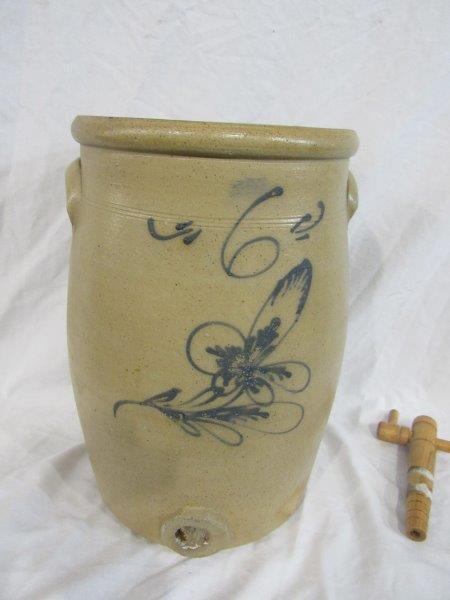 6 gallon floral decorated stoneware dispenser (1 of 5)