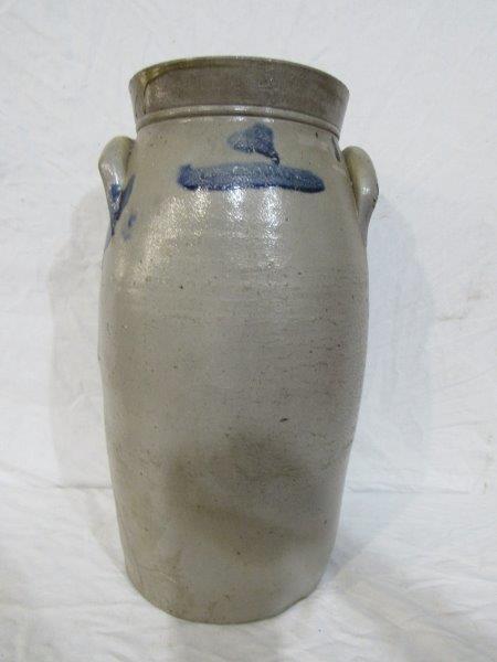 4 gallon decorated stoneware churn crock (1 of 18)