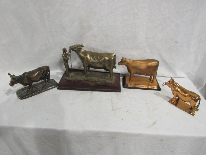 4- Metal cow figurines (1 of 5)