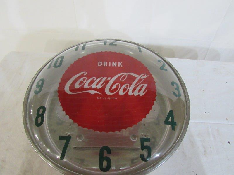Rare Coca-Cola Deco sawtooth clock case (1 of 3)