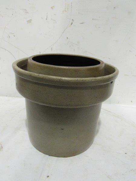 Unusual 1 gal cooler crock: Unusual 1 gal cooler crock