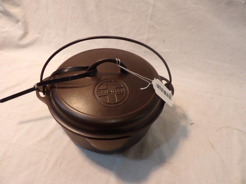 Griswold #8 cast iron Dutch oven: Lid is also marked Griswold.