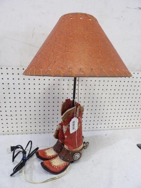 Western cowboy boot lamp: Approximately 24 in tall.Works!!