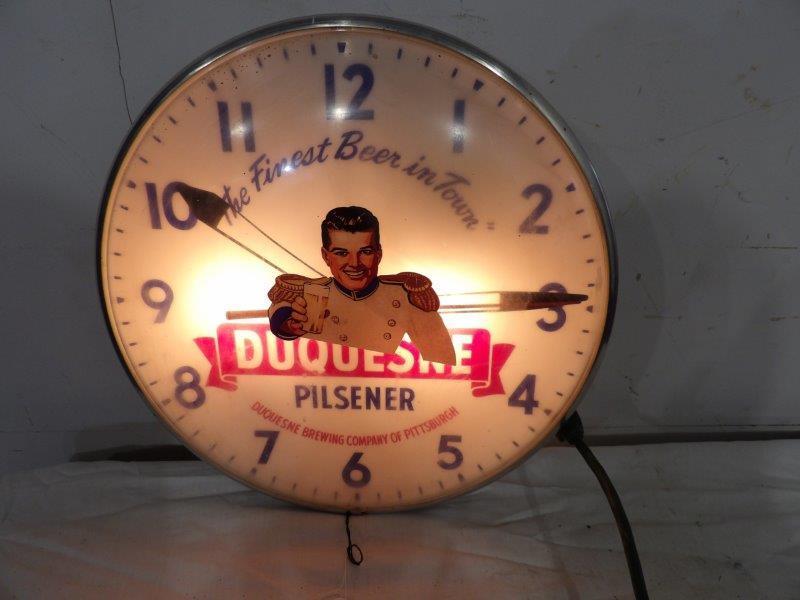 Duquesne Pilsner Beer lighted clock (1 of 5)