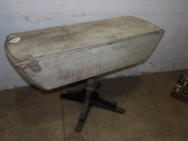 Great painted drop leaf table (1 of 6)