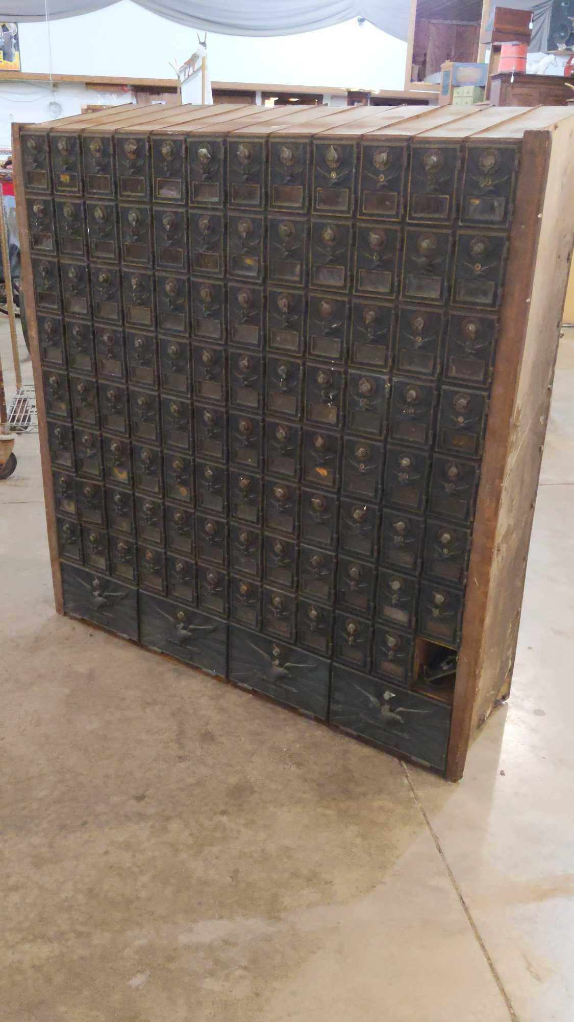 100 slot postal cabinet (1 of 8)