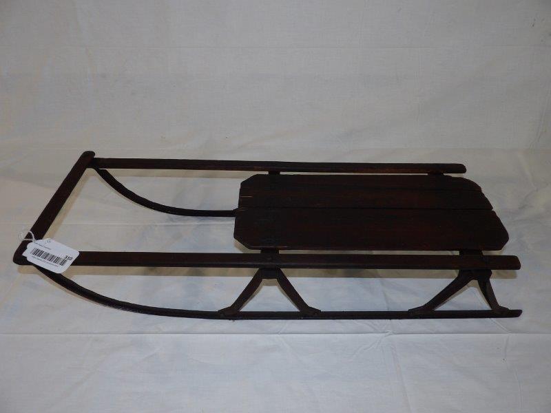 Early primitive sled (1 of 4)