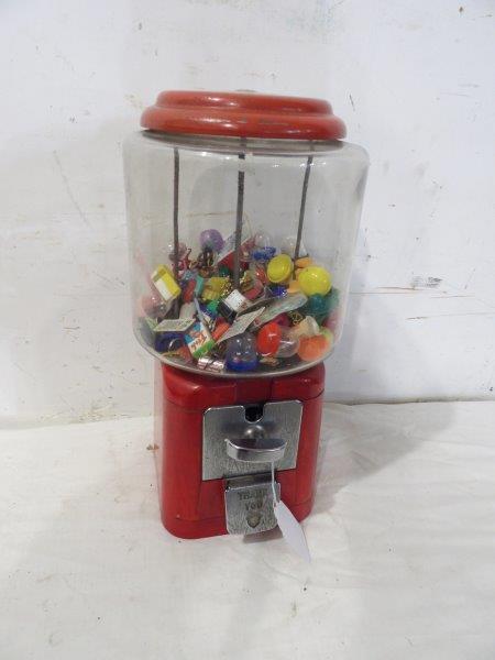 Acorn gumball dispenser (1 of 5)