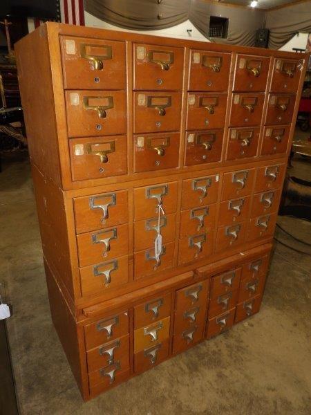 45 drawer card catalog cabinet (1 of 7)