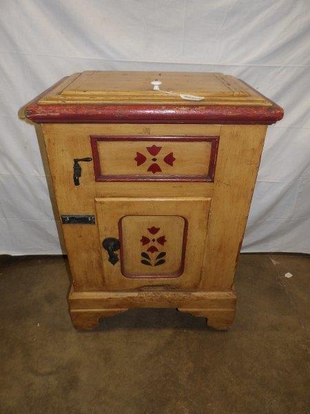 Great paint decorated wooden ice box (1 of 8)