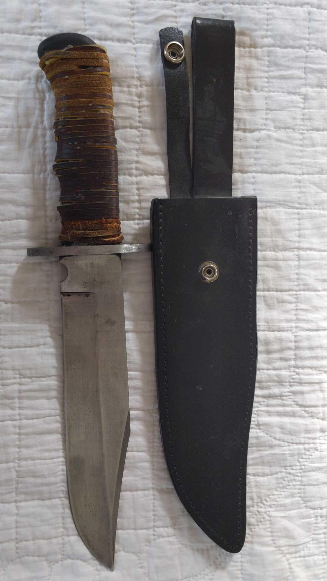 Lg. Homemade fixed blade knife w/ leather sheath (1 of 8)