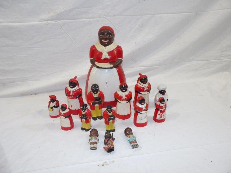 12 piece Aunt Jemima set (1 of 6)