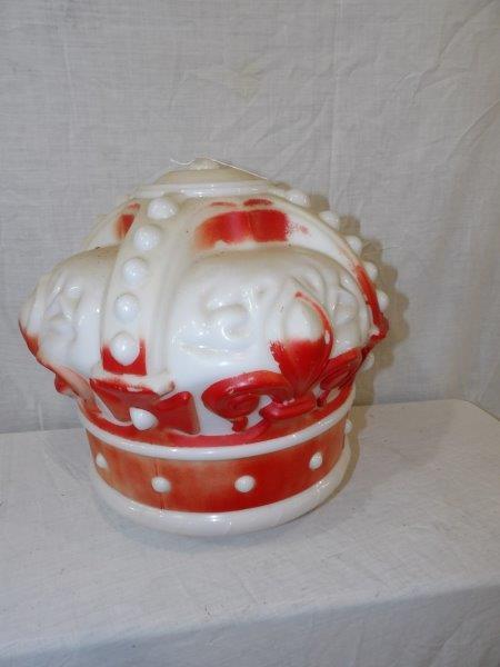 Red Crown Gasoline milk glass gas pump globe (1 of 5)