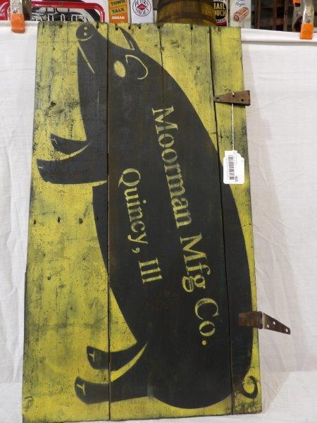 Moorman Mfg. Co. wooden sign (1 of 3)