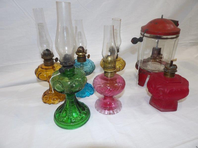 Wolverine toy washer and 6- various kerosene lamps (1 of 5)