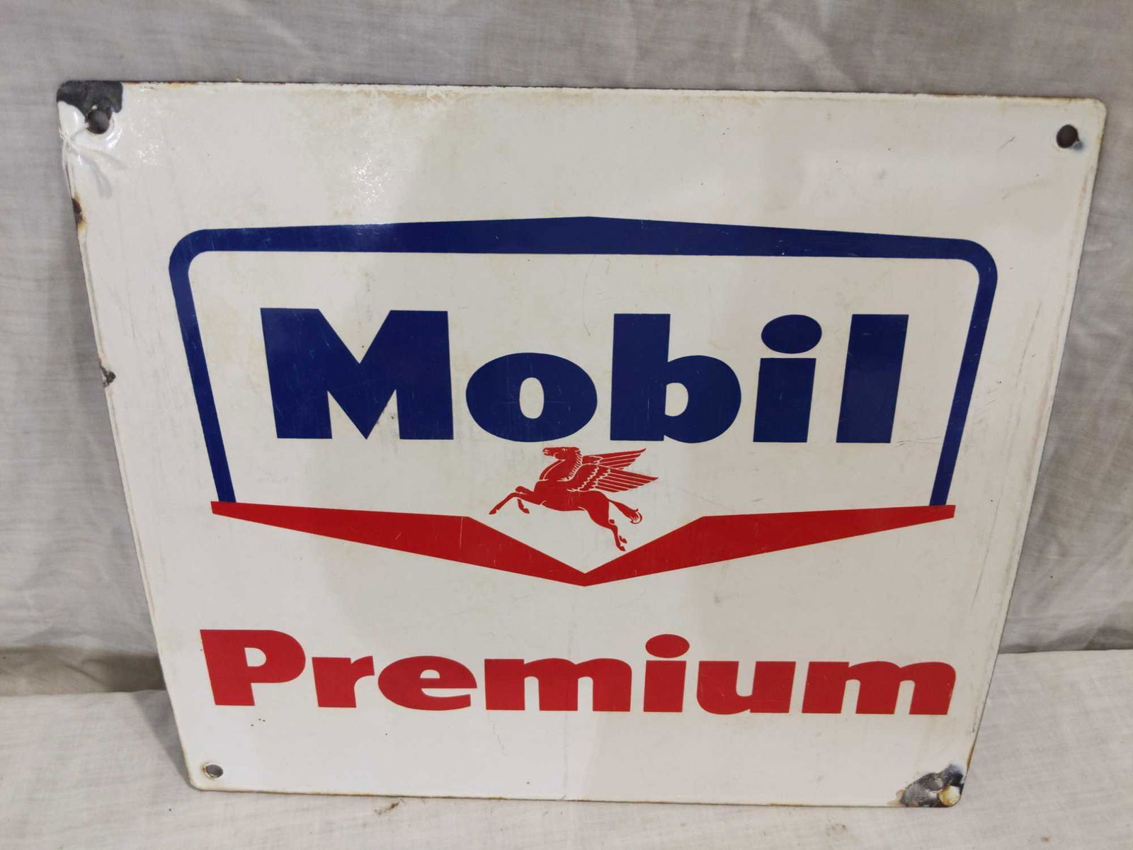 SSP Mobil Premium Gasoline pump plate (1 of 4)