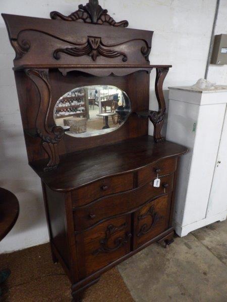 Outstanding Oak carved high back sideboard (1 of 5)