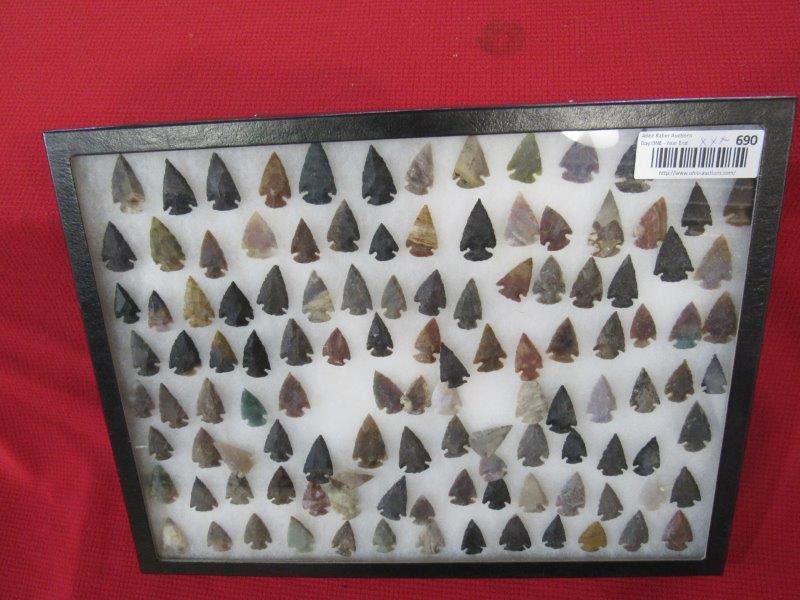 Large Lot of over 100 Arrowheads (1 of 3)