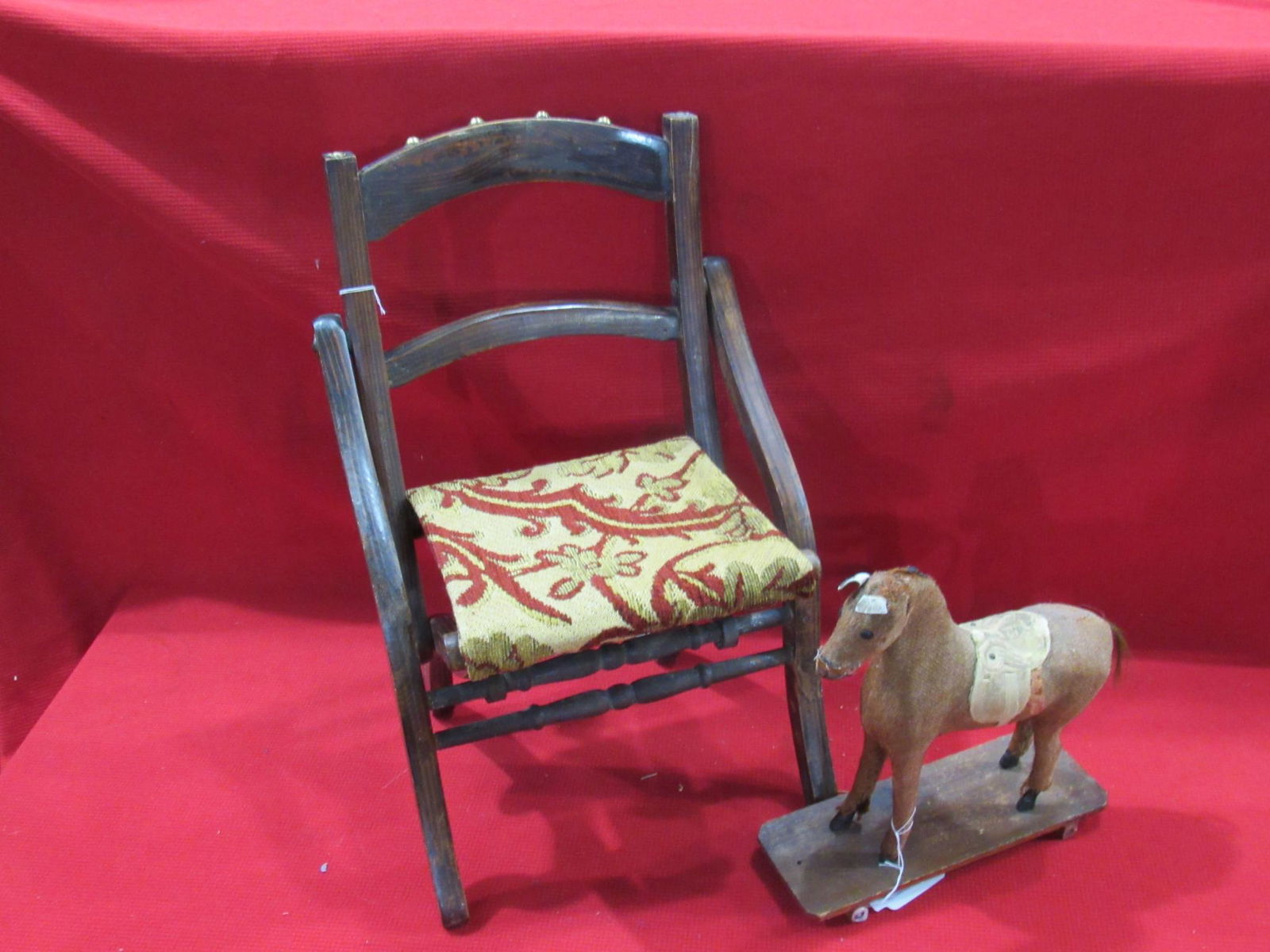 Childâ€™s Size Carpet Rocker and Primitive Horse (1 of 5)