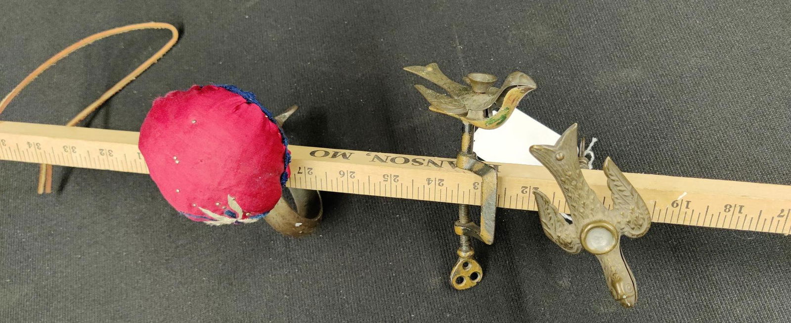 Lot of three early sewing birds (1 of 3)