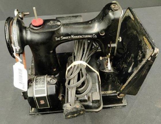Singer Featherweight Sewing Machine: No box