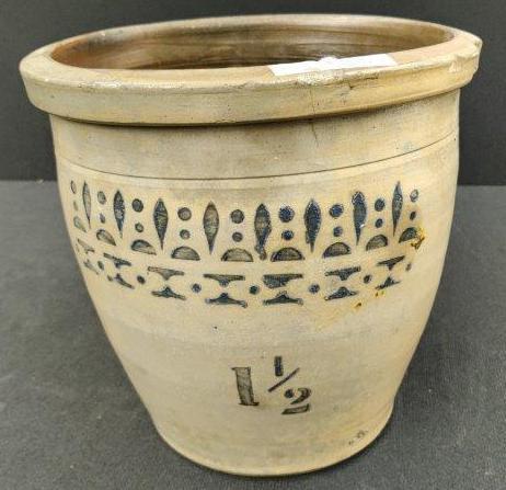 Donaghho 1 Gallon Cream Pot: 3 inch hairline and some small rim chips.