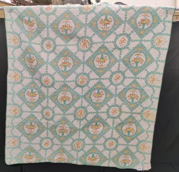 Flower Basket Quilt (1 of 5)