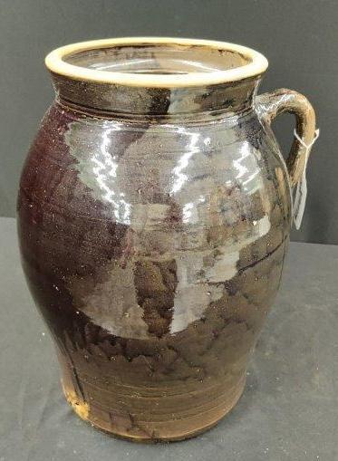 6 Gallon Stoneware Churn (1 of 6)