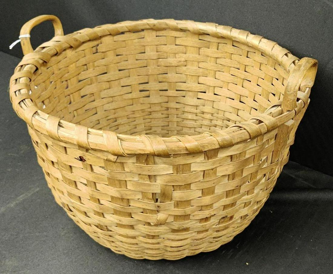 Early Split Bow Basket (1 of 6)