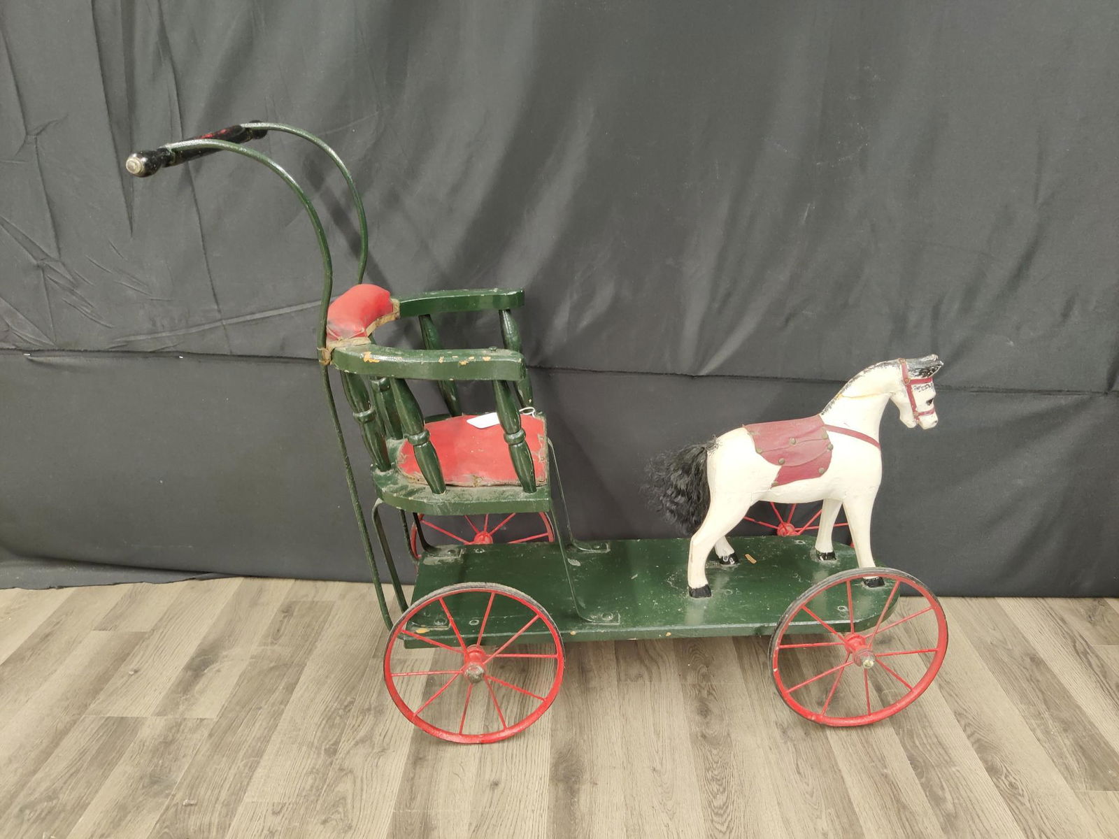 Unique Baby Stroller (1 of 4)