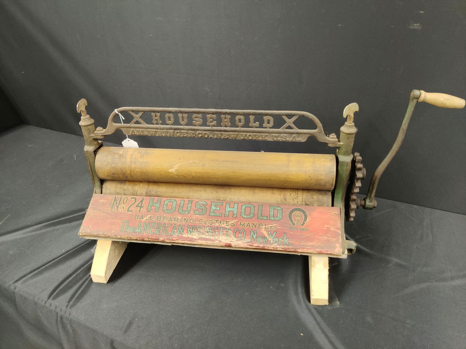 Household Wringer (1 of 7)