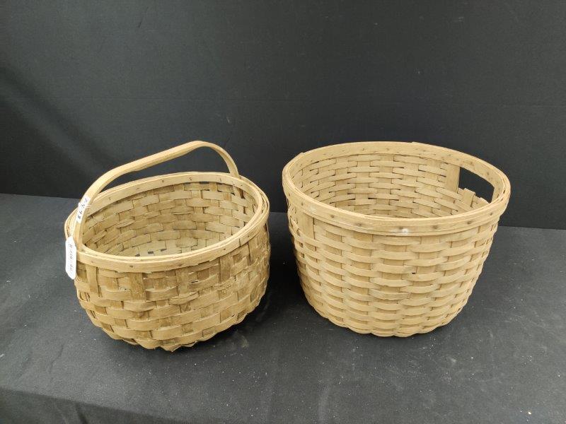 2 Large early split bow baskets (1 of 3)