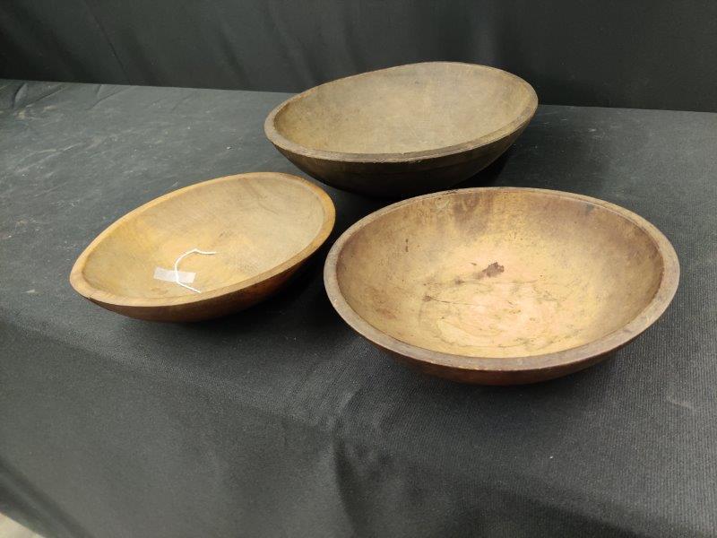 3 Primitive butter bowls (1 of 6)