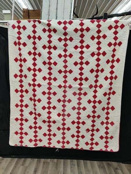 Vintage red & white hand stitched quilt (1 of 3)